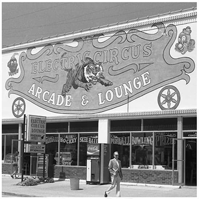 The Electric Circus Arcade & Lounge - Image 2